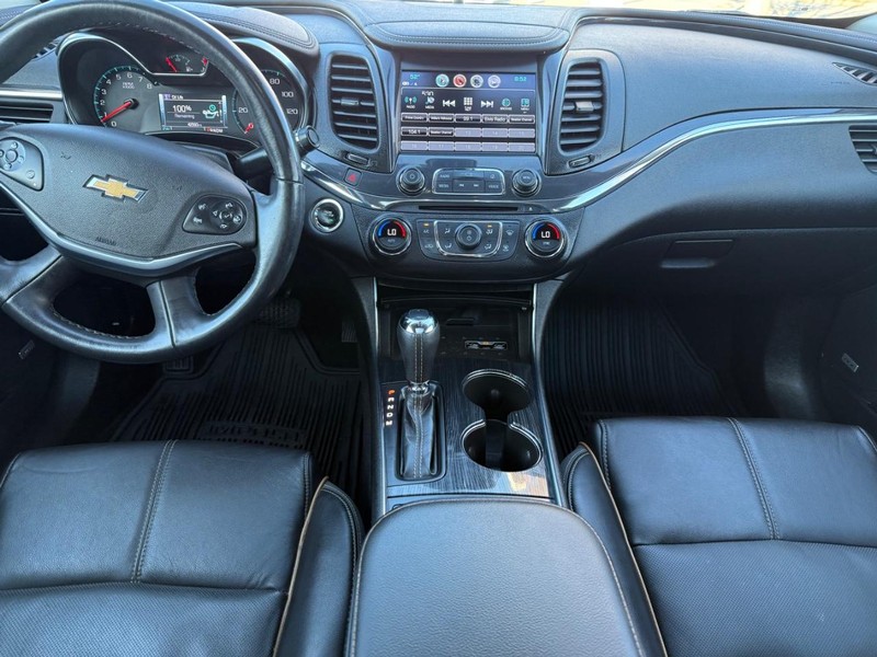 Chevrolet Impala Vehicle Image 11