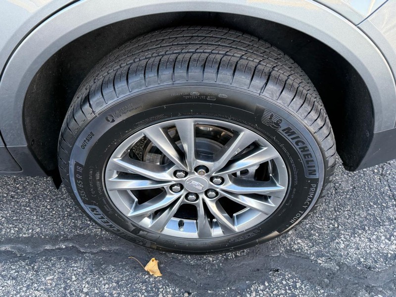 Cadillac XT5 Vehicle Image 07