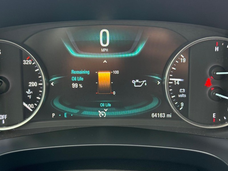 Buick LaCrosse Vehicle Image 19