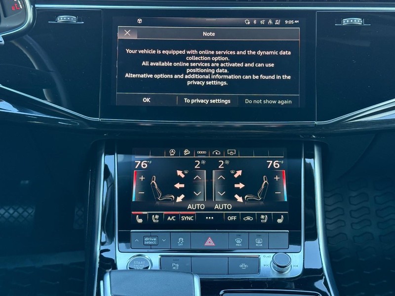 Audi Q7 Vehicle Image 12