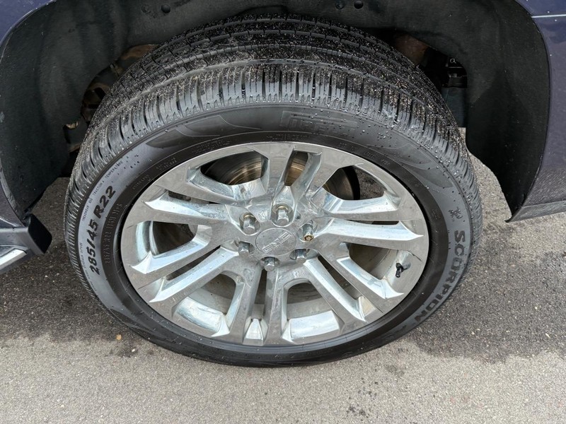 GMC Yukon Vehicle Image 07