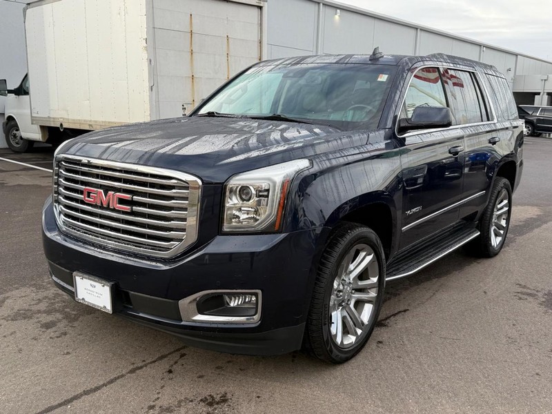 GMC Yukon Vehicle Image 08