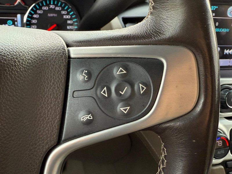 GMC Yukon Vehicle Image 18