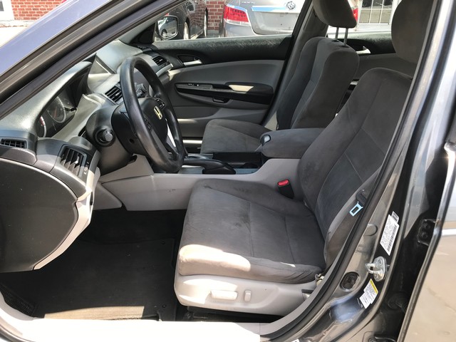 2012 Honda Accord LX photo 6