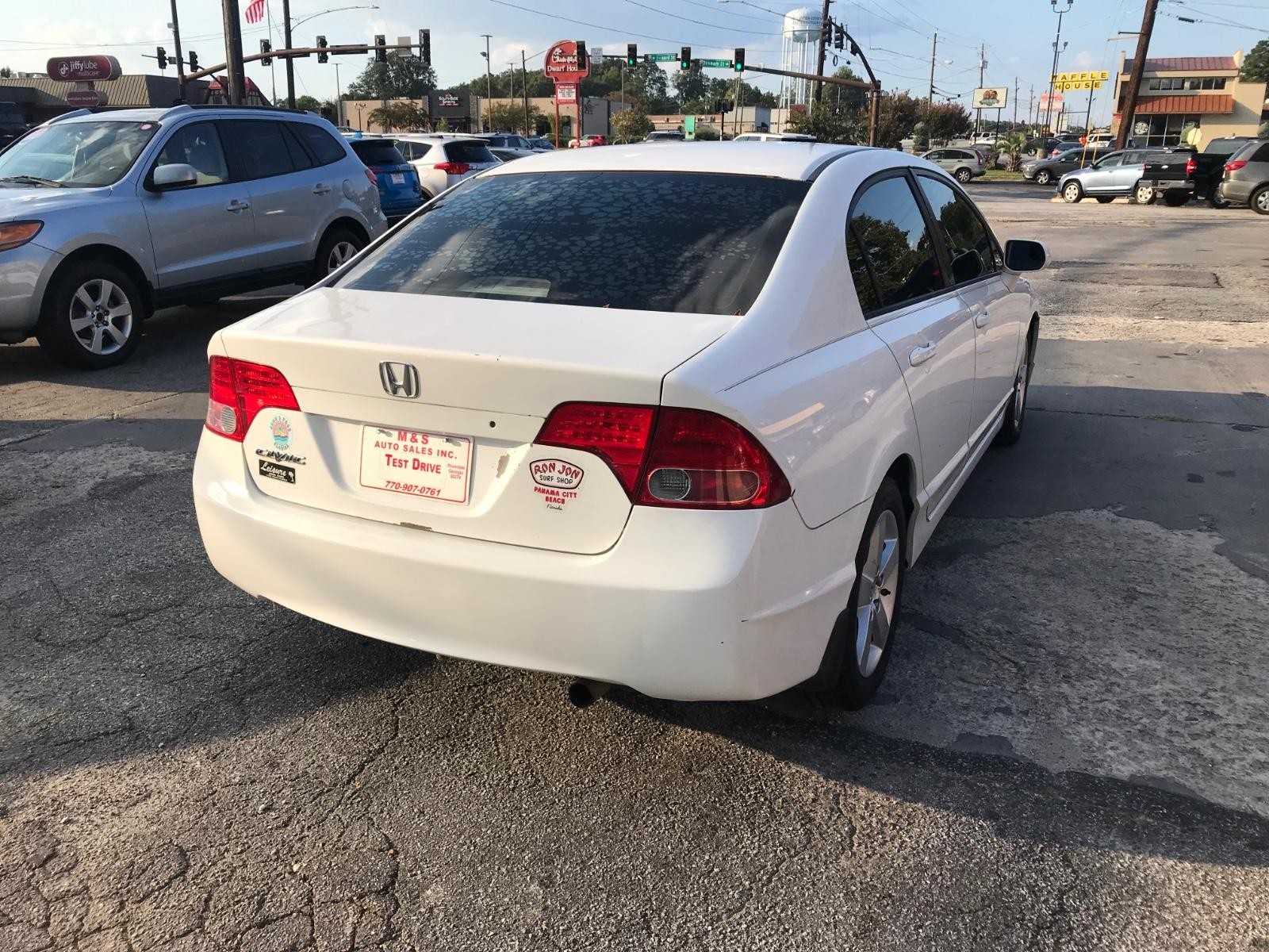 Honda Civic Sedan Vehicle Full-screen Gallery Image 5