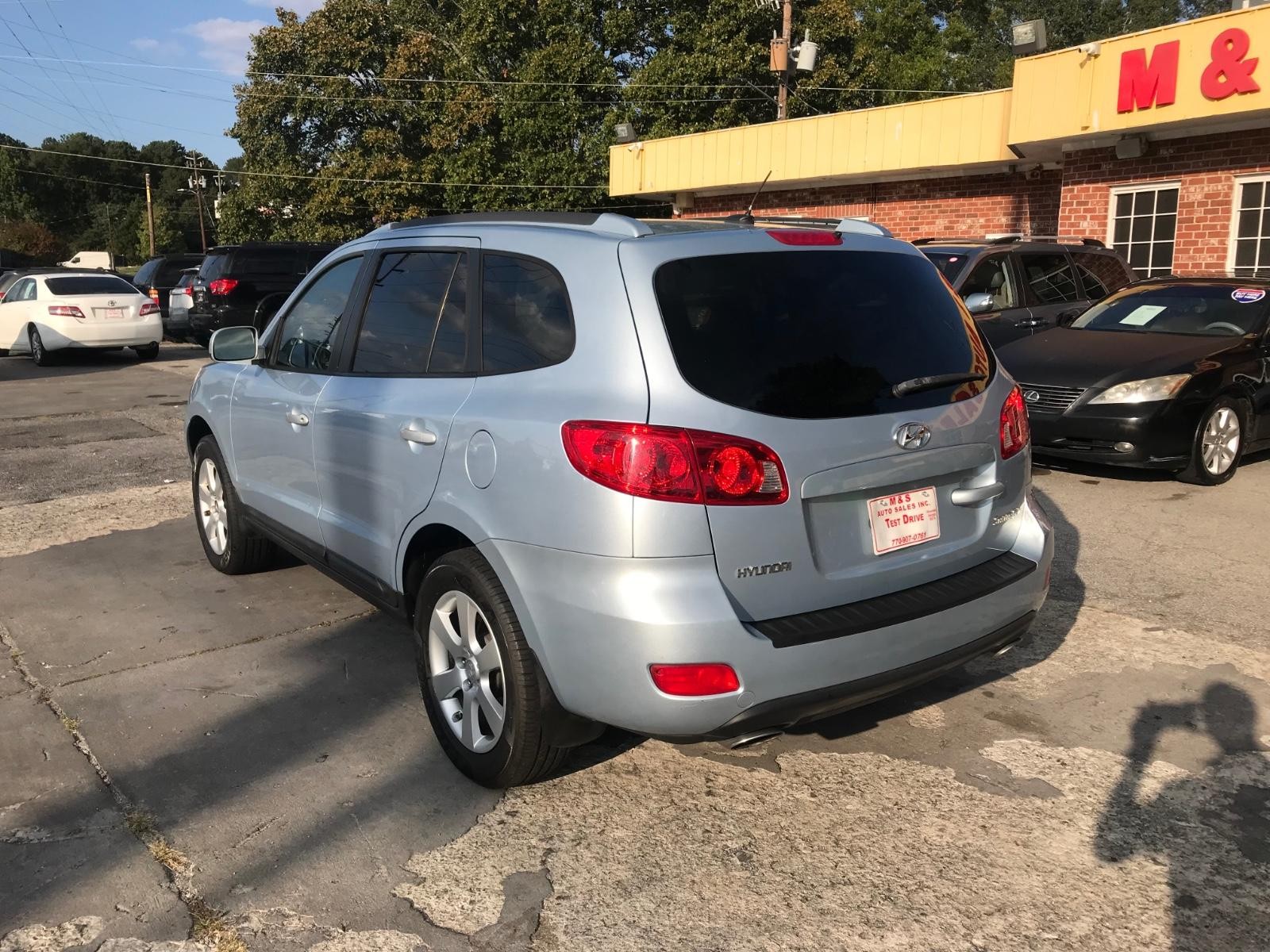 Hyundai Santa Fe Vehicle Full-screen Gallery Image 6