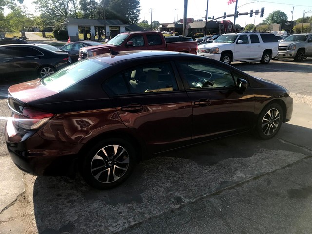 Honda Civic Sedan Vehicle Full-screen Gallery Image 4