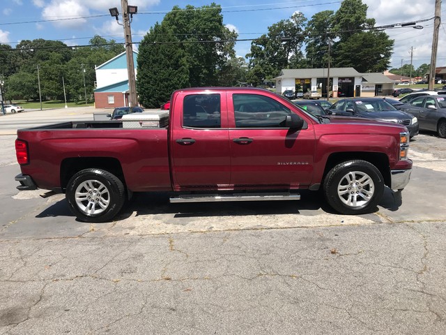 Chevrolet Silverado 1500 Vehicle Full-screen Gallery Image 4