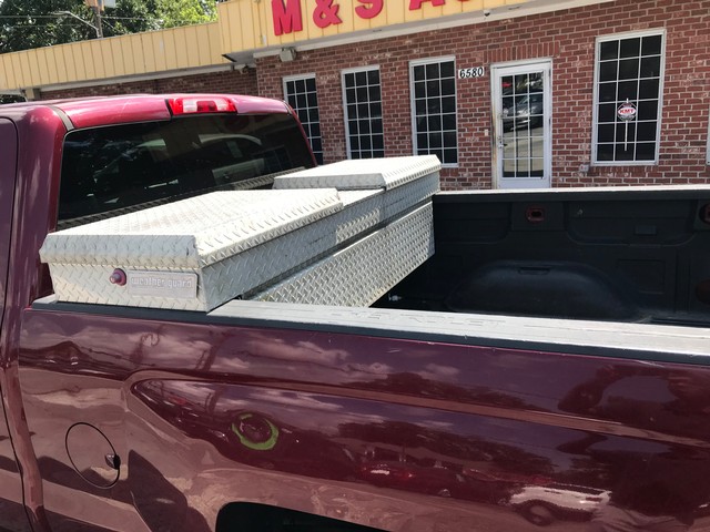 Chevrolet Silverado 1500 Vehicle Full-screen Gallery Image 9