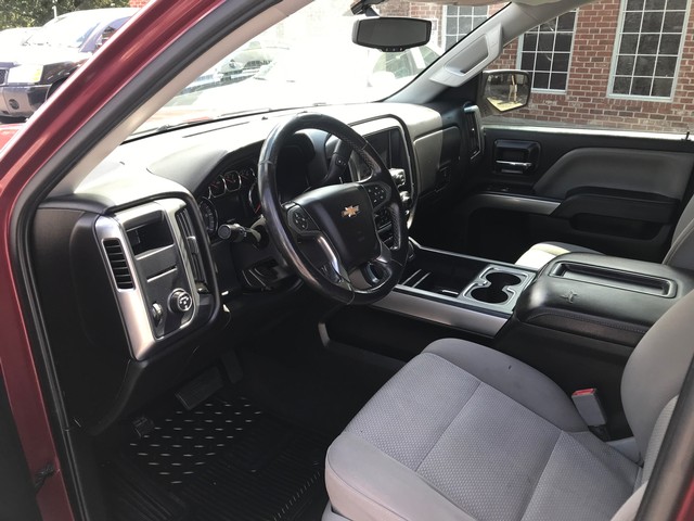 Chevrolet Silverado 1500 Vehicle Full-screen Gallery Image 11