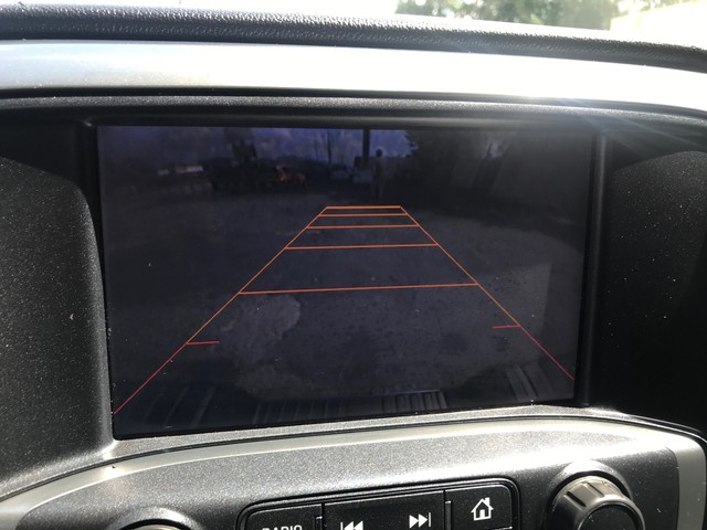 Chevrolet Silverado 1500 Vehicle Full-screen Gallery Image 13