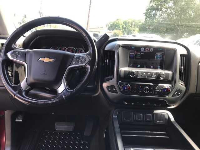 Chevrolet Silverado 1500 Vehicle Full-screen Gallery Image 14