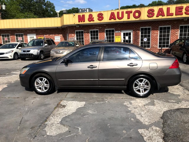 Honda Accord Sedan Vehicle Full-screen Gallery Image 8