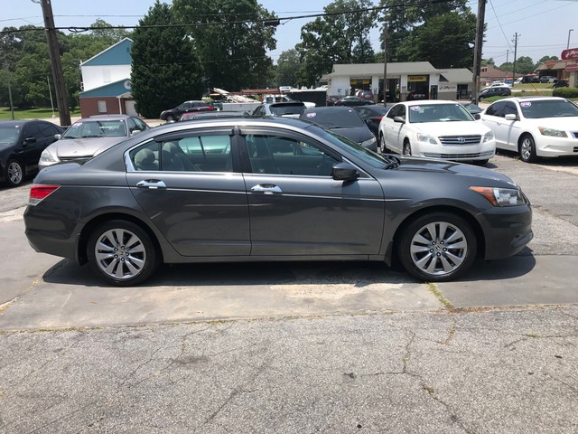 Honda Accord Sedan Vehicle Full-screen Gallery Image 4