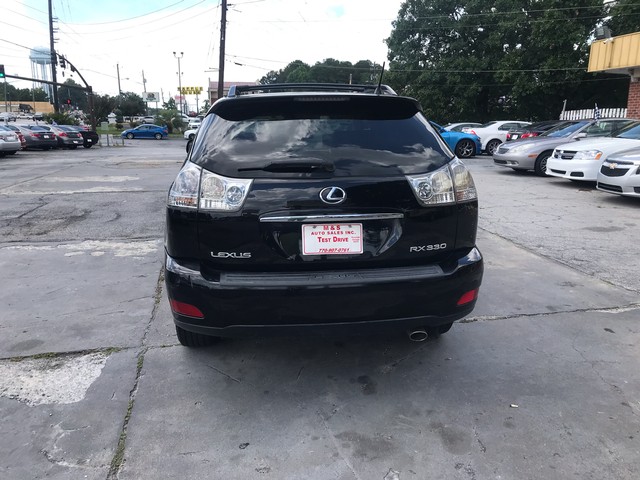 Lexus RX 330 Vehicle Full-screen Gallery Image 5