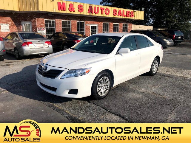 Newnan GA 2010 Toyota Camry more details - toyota camry