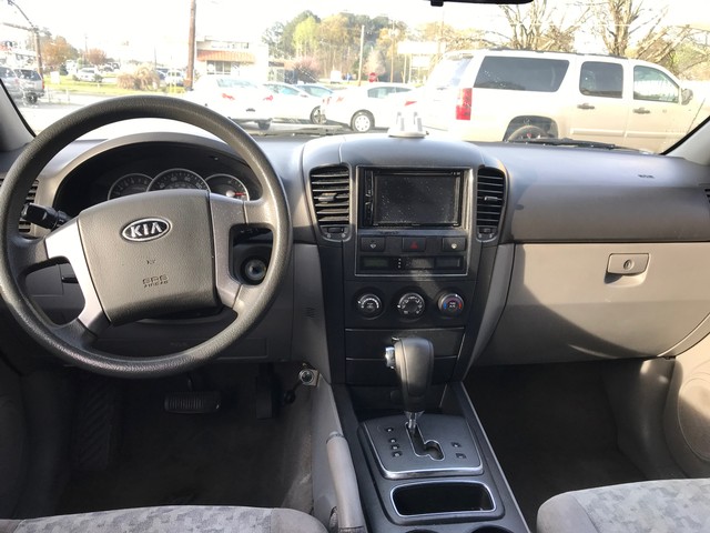 Kia Sorento Vehicle Full-screen Gallery Image 14