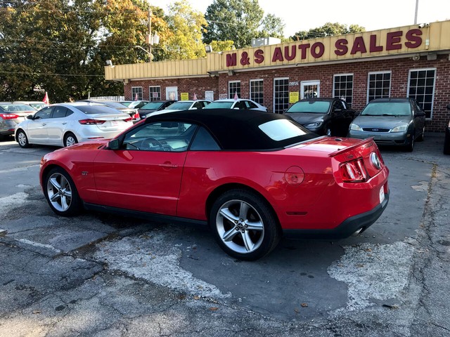 Ford Mustang Vehicle Full-screen Gallery Image 8