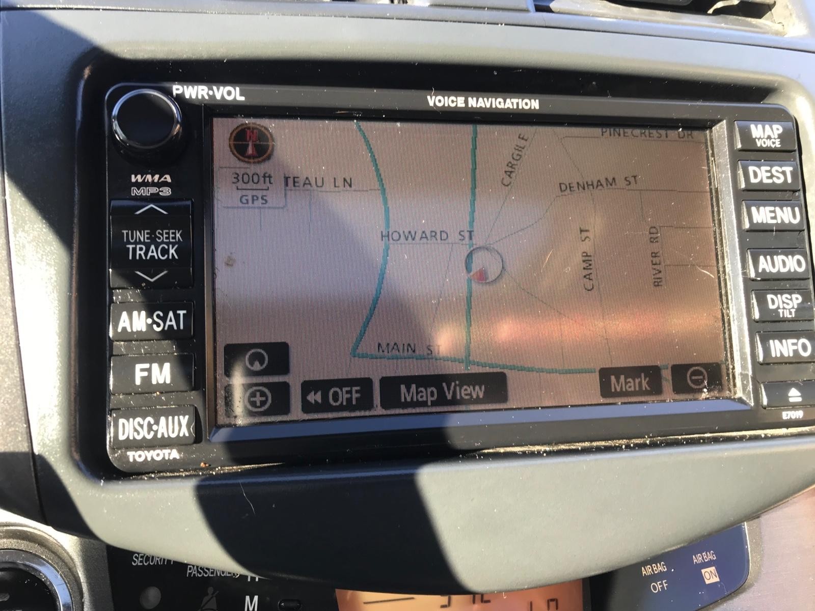 2011 Toyota RAV4 Limited photo 11