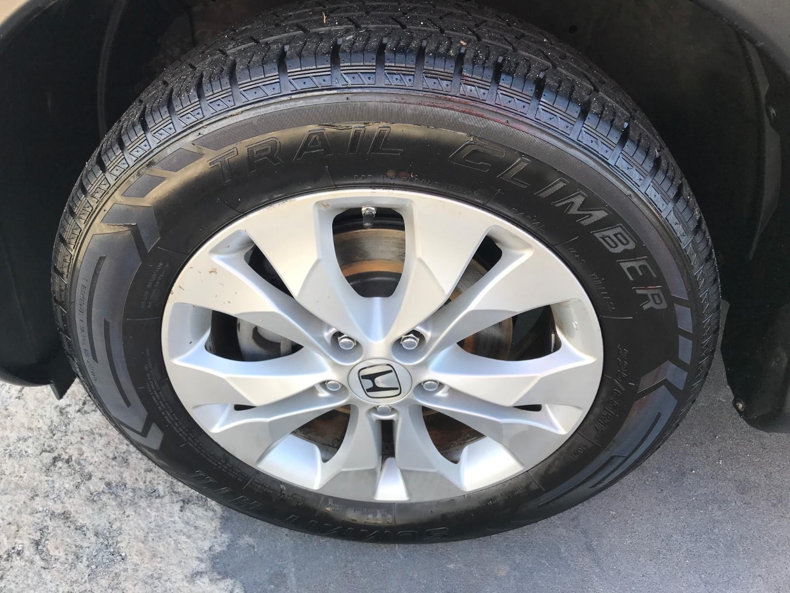 Honda CR-V Vehicle Full-screen Gallery Image 8