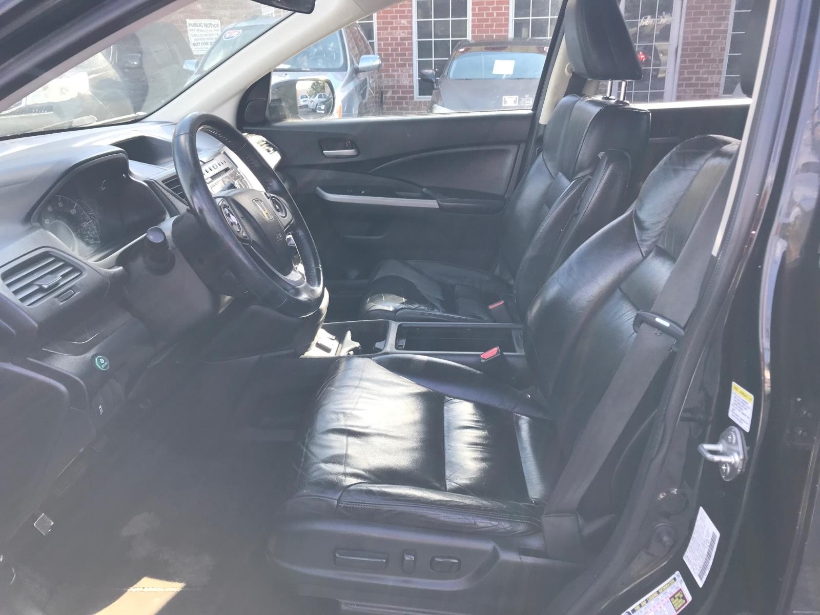 Honda CR-V Vehicle Full-screen Gallery Image 12