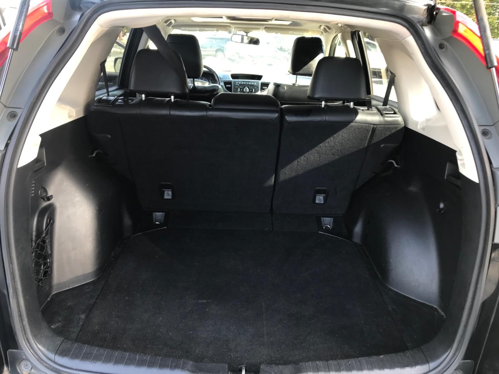 Honda CR-V Vehicle Full-screen Gallery Image 16