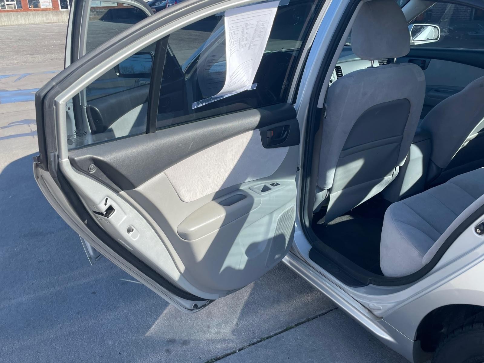 Kia Optima Vehicle Full-screen Gallery Image 11