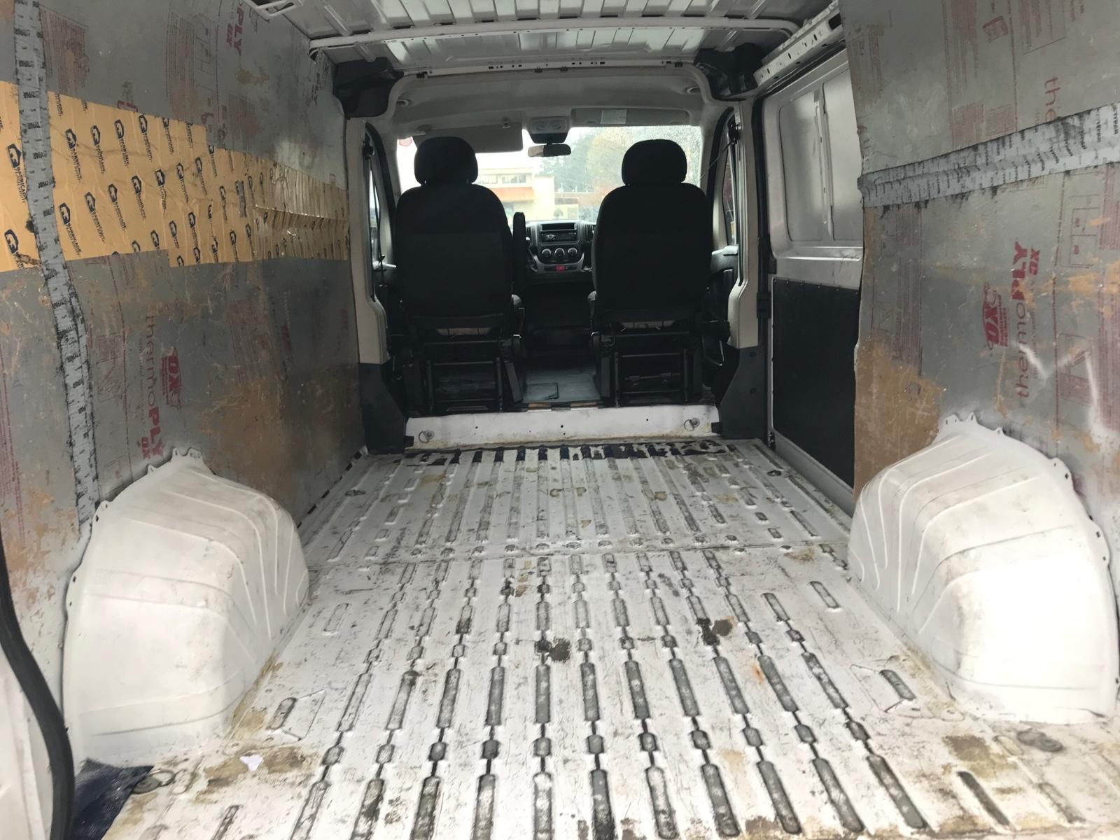 Ram ProMaster Cargo Van Vehicle Full-screen Gallery Image 7