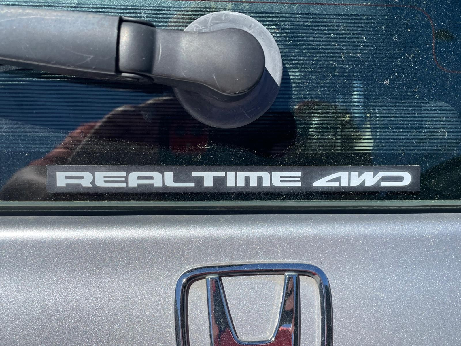 Honda CR-V Vehicle Full-screen Gallery Image 4