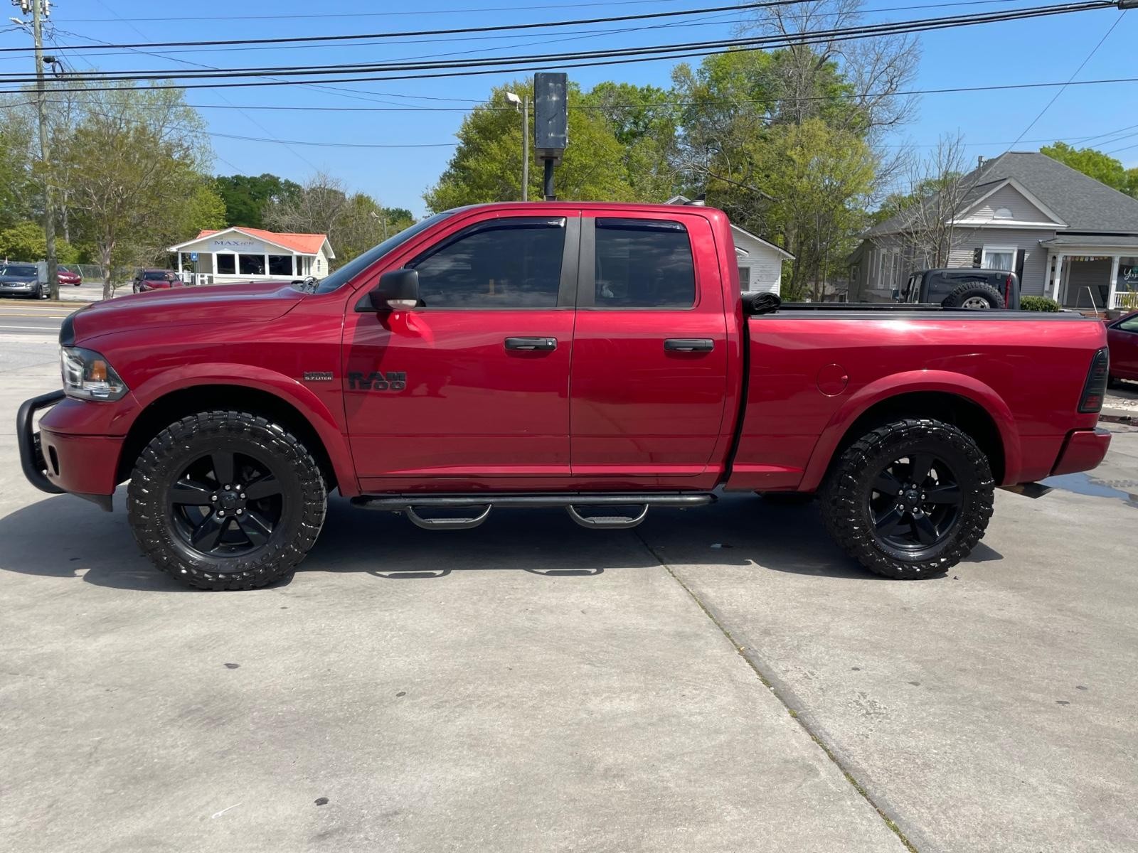 Ram 1500 Vehicle Full-screen Gallery Image 3