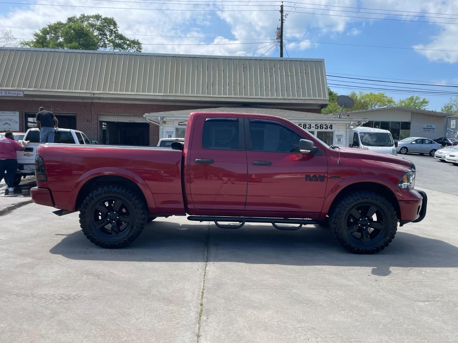 Ram 1500 Vehicle Full-screen Gallery Image 6