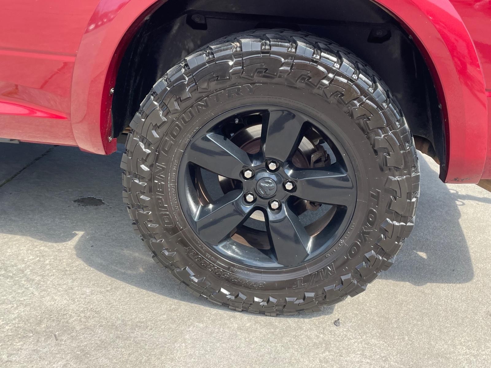 Ram 1500 Vehicle Full-screen Gallery Image 9