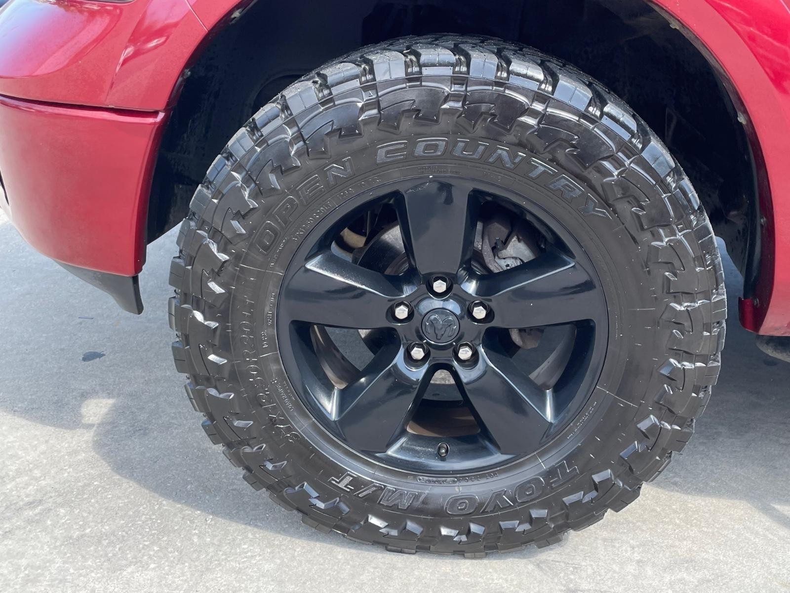 Ram 1500 Vehicle Full-screen Gallery Image 10