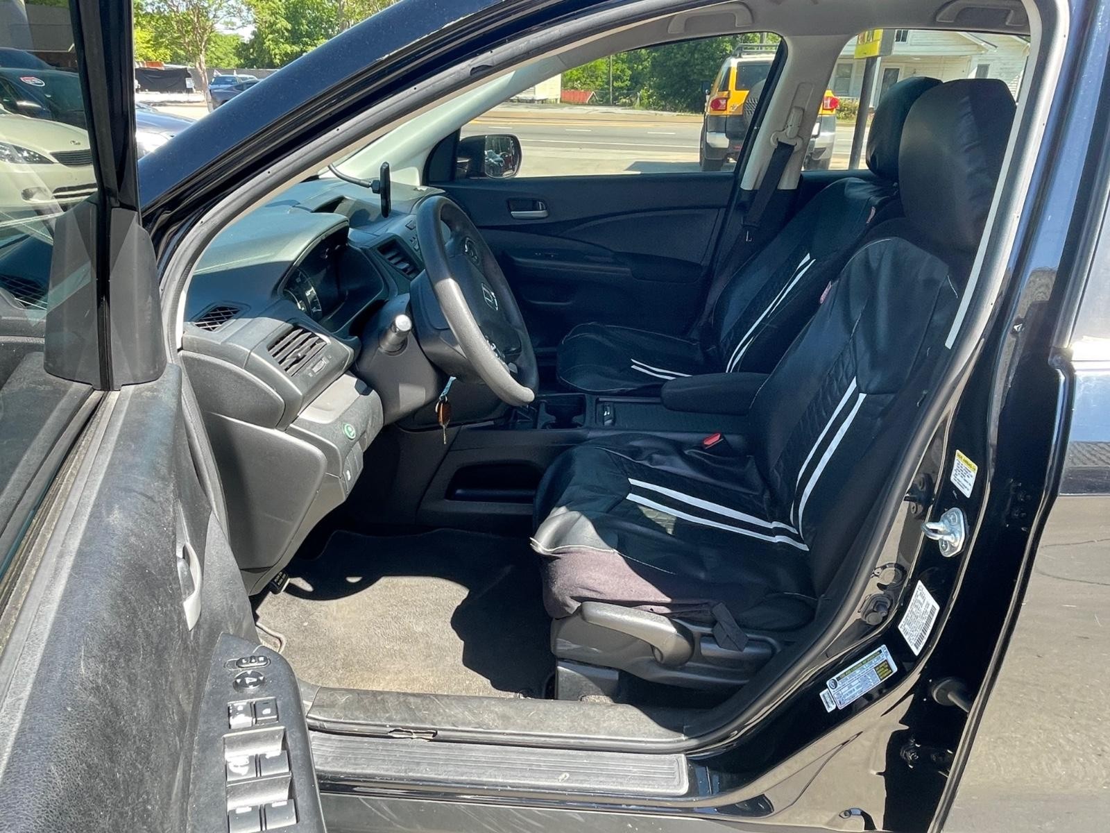 Honda CR-V Vehicle Full-screen Gallery Image 14