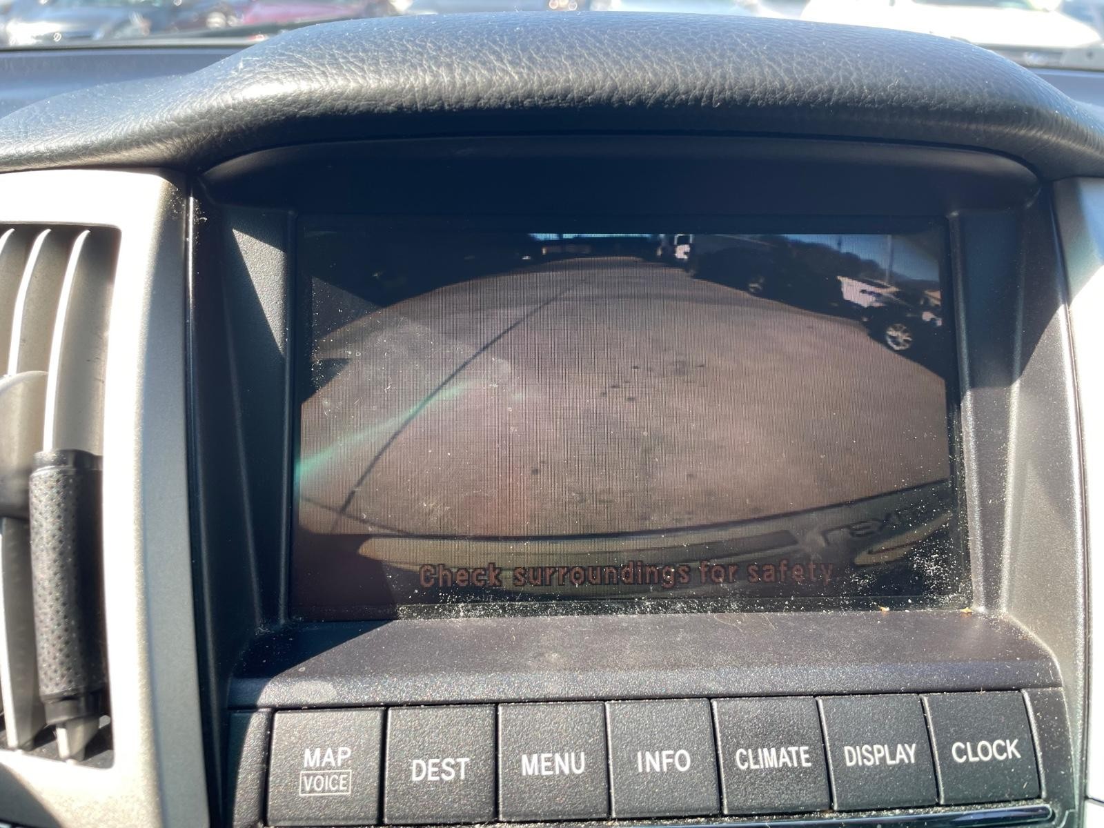 Lexus RX 330 Vehicle Full-screen Gallery Image 8