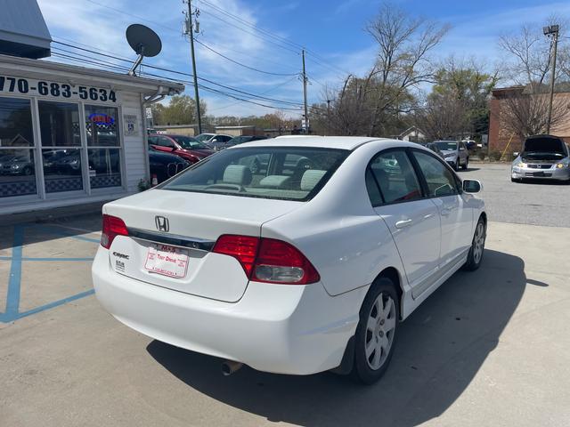 Honda Civic Sedan Vehicle Full-screen Gallery Image 5