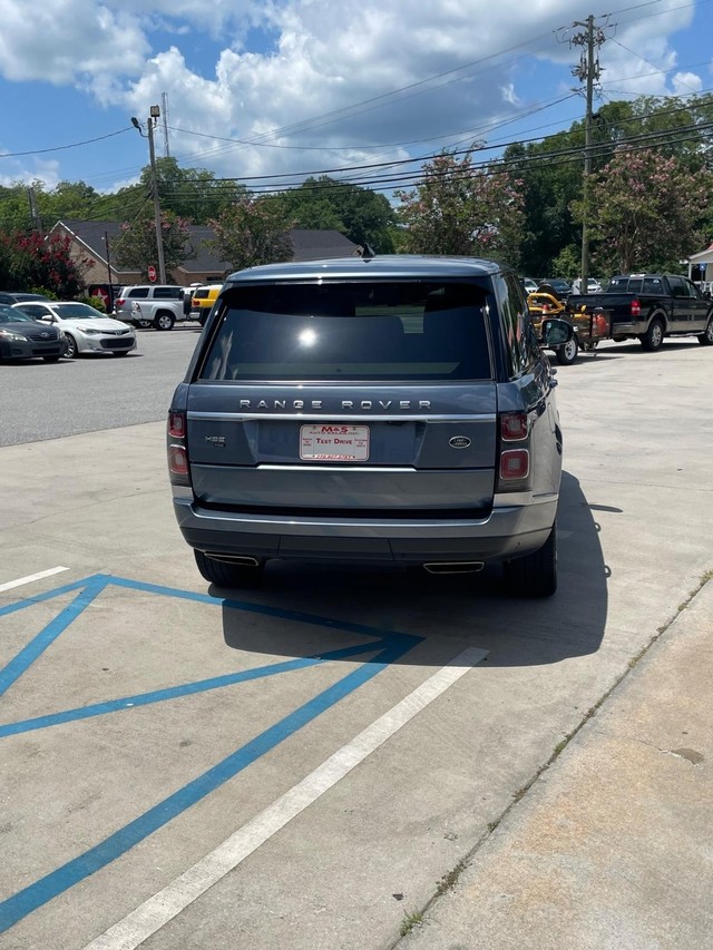 Land Rover Range Rover Vehicle Full-screen Gallery Image 4