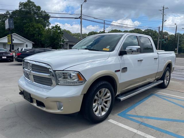 2016 Ram 1500 Longhorn photo 3