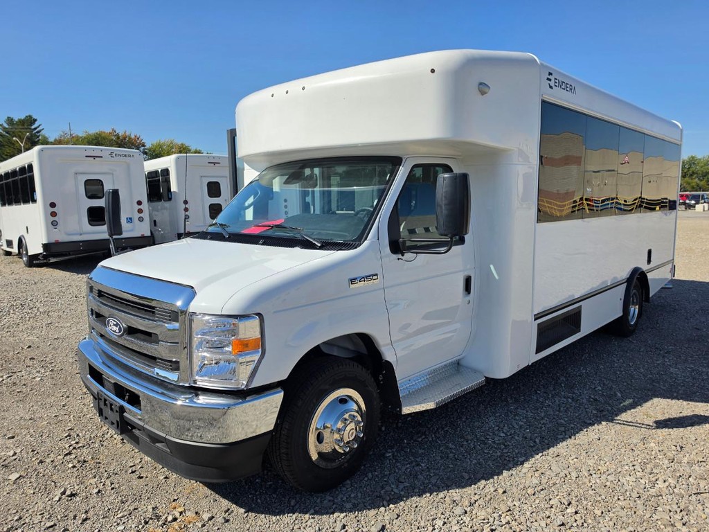 Endera E450 Vehicle Full-screen Gallery Image 02