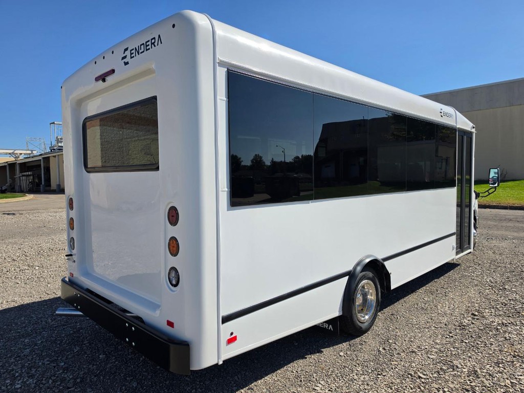 Endera E450 Vehicle Full-screen Gallery Image 03
