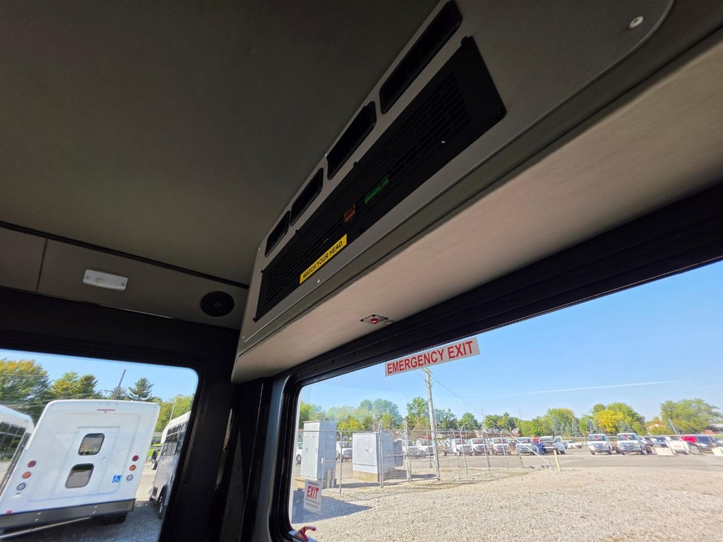 Endera E450 Vehicle Full-screen Gallery Image 13