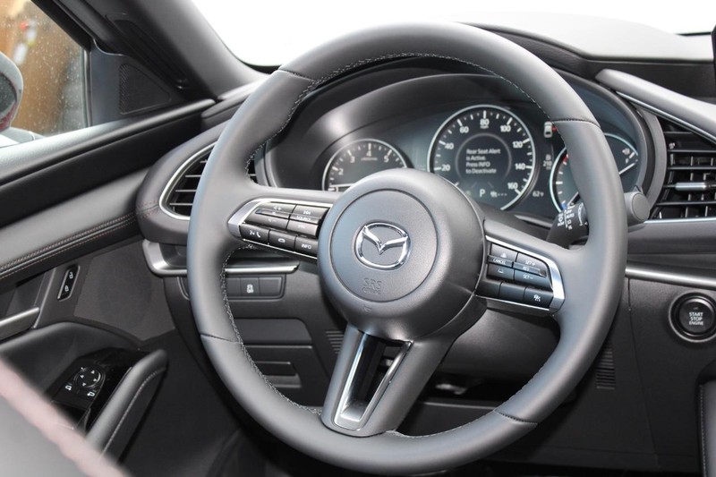 2024 Mazda MAZDA3 Hatchback 2.5 S Select Sport photo