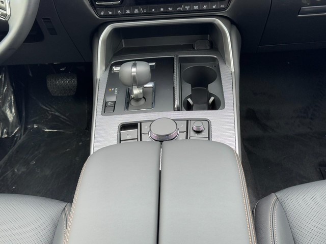 2026 Mazda CX-90 Preferred Package - Photo 9