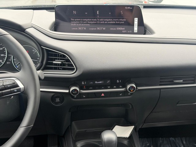 2026 Mazda CX-30 Premium - Photo 7