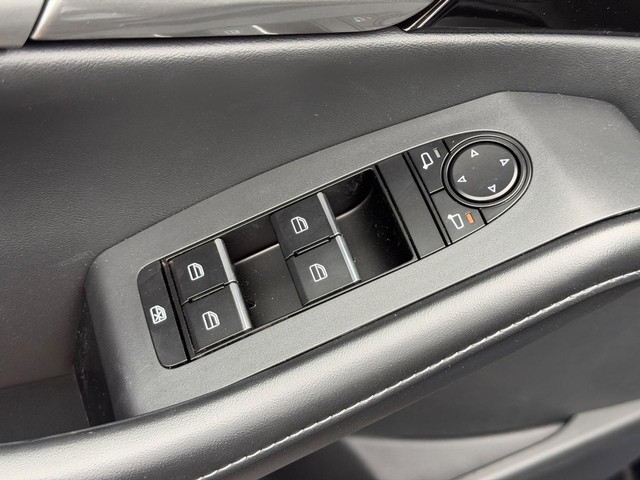 2026 Mazda CX-30 Premium - Photo 10