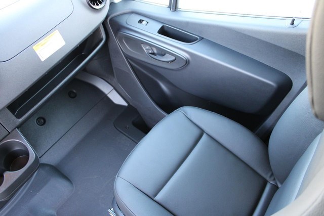 Mercedes-Benz Sprinter Cargo Van Vehicle Full-screen Gallery Image 21