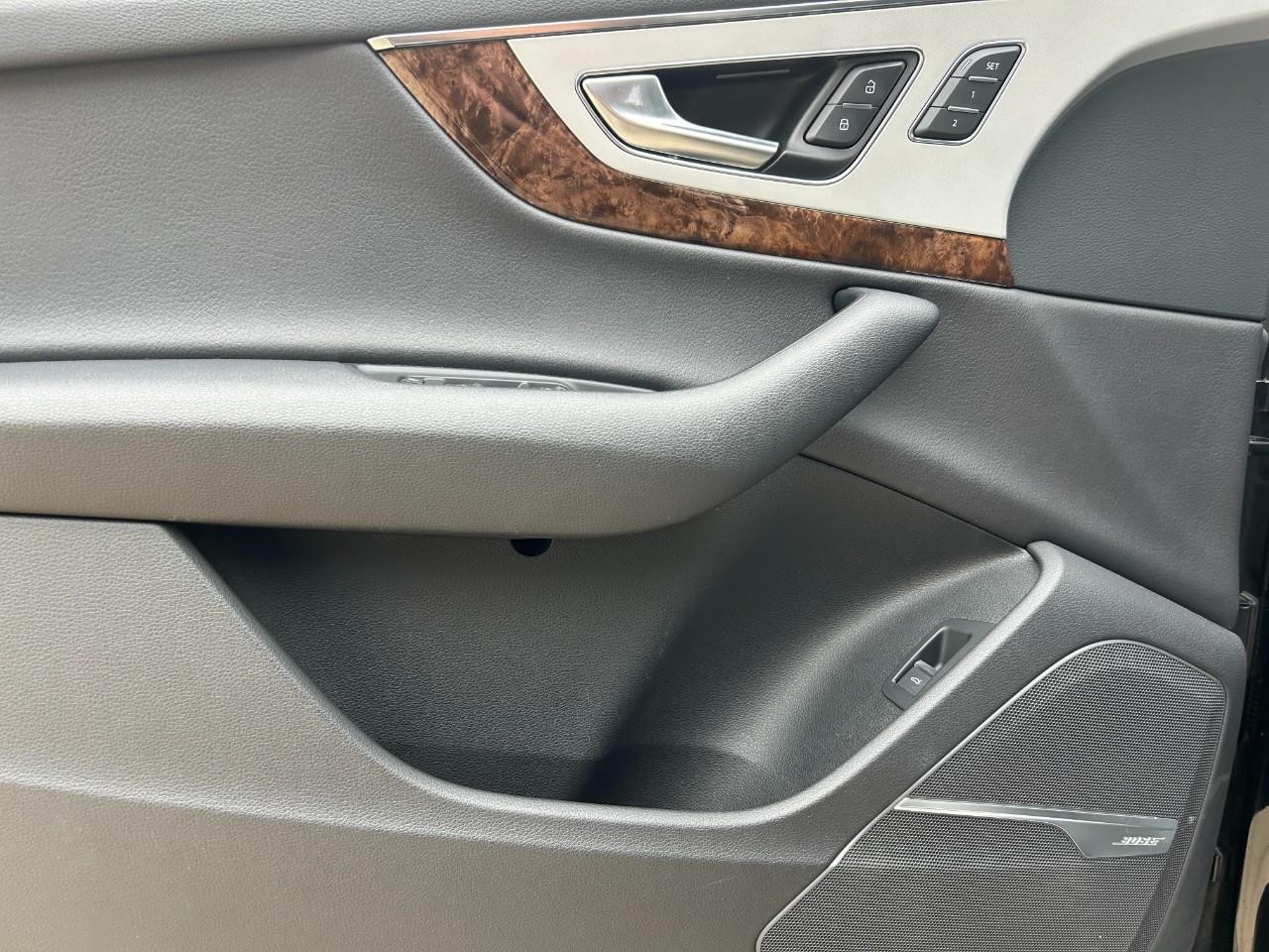 2018 Audi Q7 Premium Plus photo