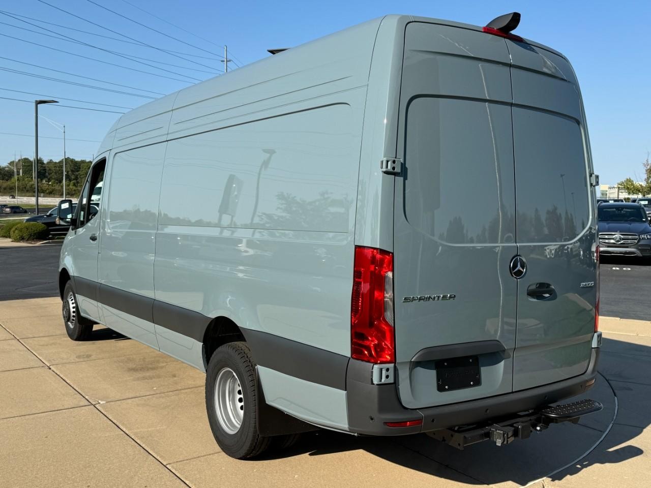 Mercedes-Benz Sprinter Cargo Van Vehicle Full-screen Gallery Image 3