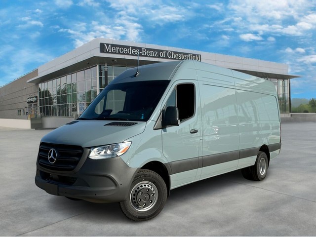 more details - mercedes-benz sprinter cargo van