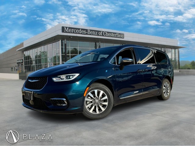 more details - chrysler pacifica